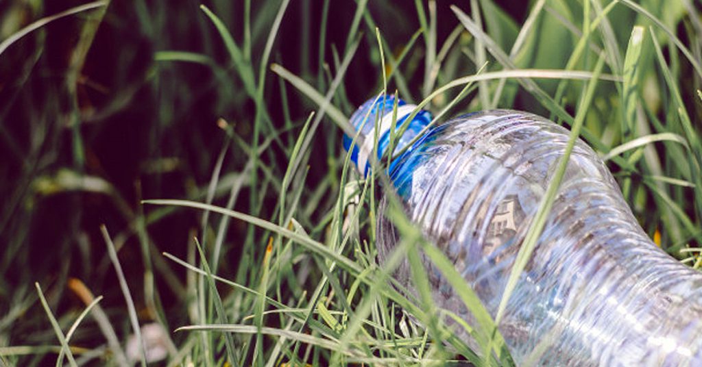 Botella de plástico