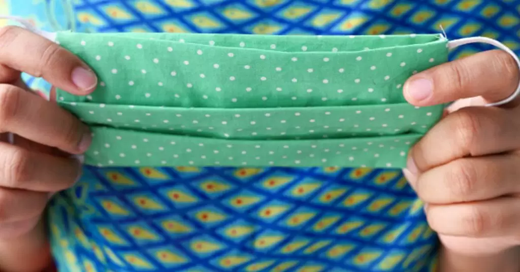 Mascarilla de papel de cocina