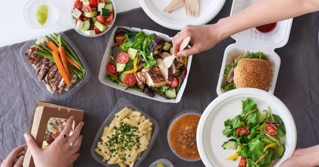 Importancia de la sostenibilidad en la alimentación laboral